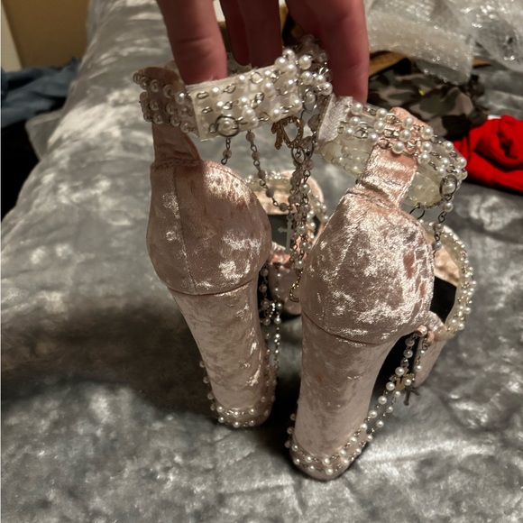 Dollskill Dolls Kill Holy Revelation Heels - Pink Velvet and Silver and Pearls - Picture 2 of 4